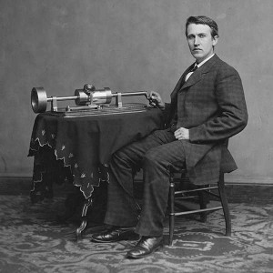Geschichte der Musikproduktion - Thomas Alva Edison mit Phonograph